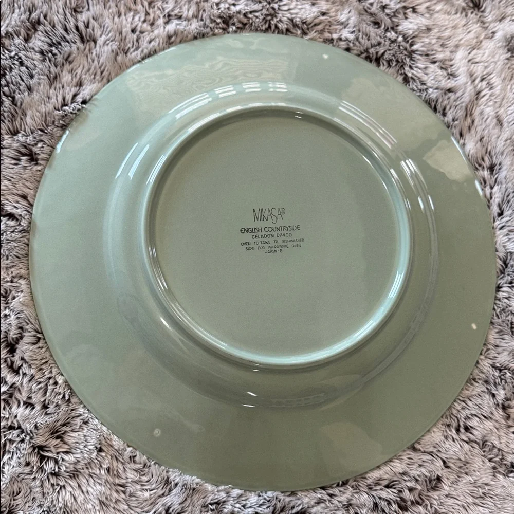Mikasa English Countryside Celadon DP400 Green Round Serving Plate 12 5/8 Japan